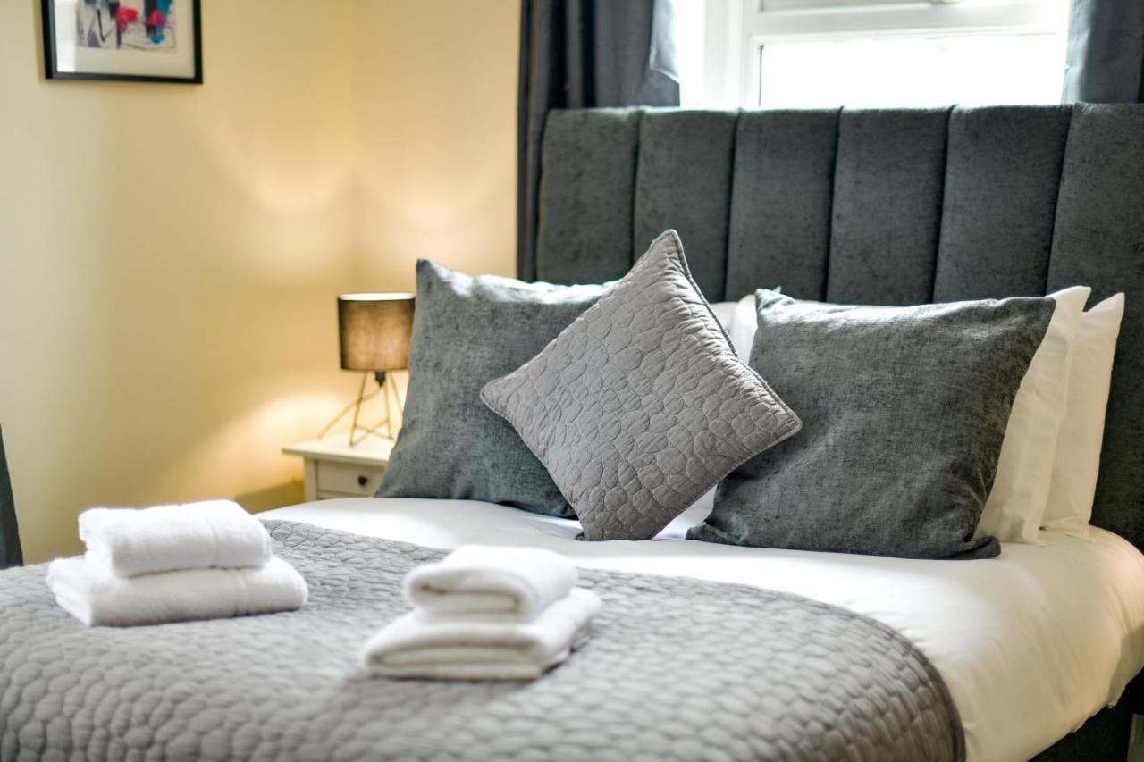 Host & Stay - Gerald House Swansea Kültér fotó