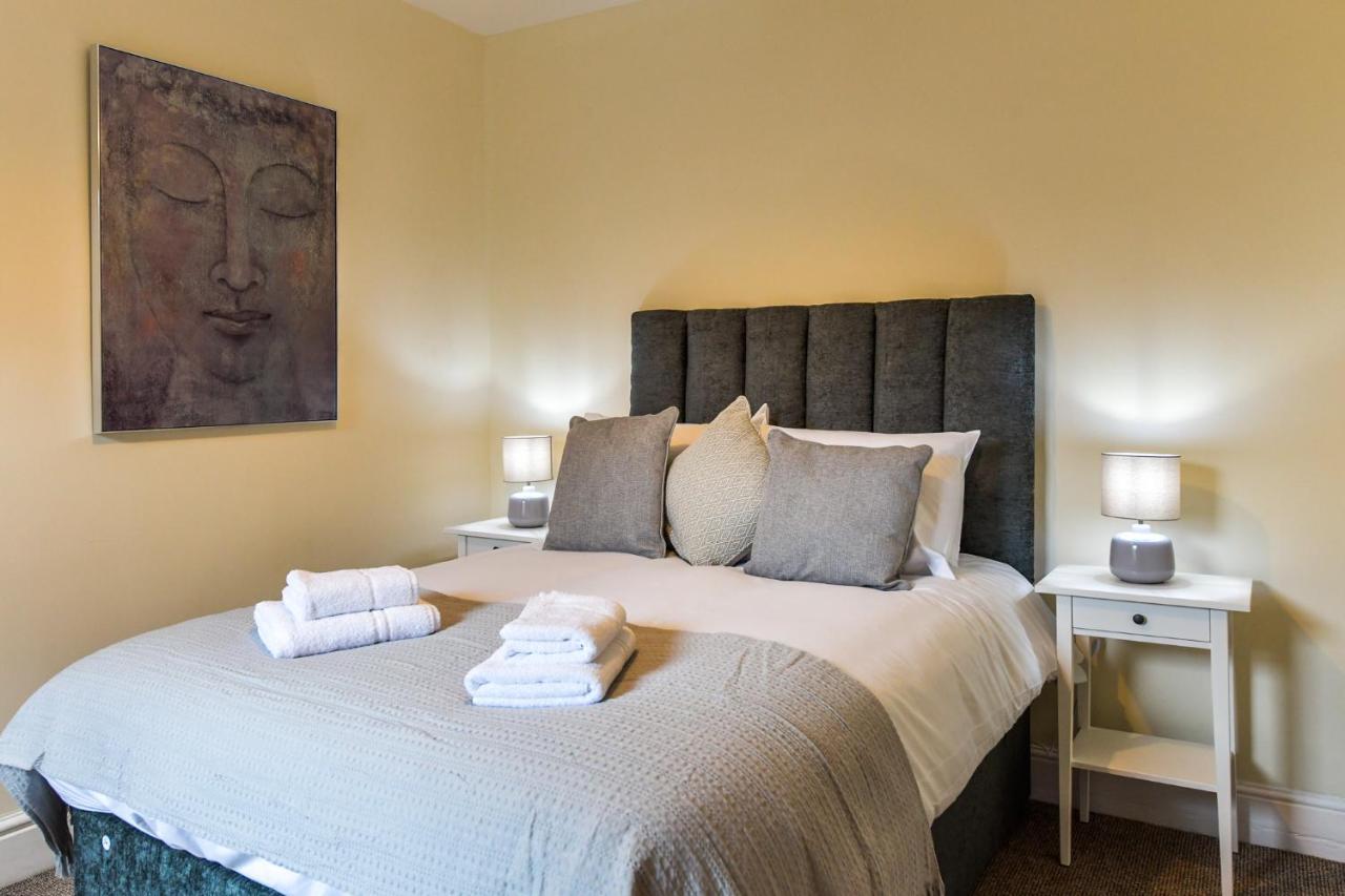 Host & Stay - Gerald House Swansea Kültér fotó